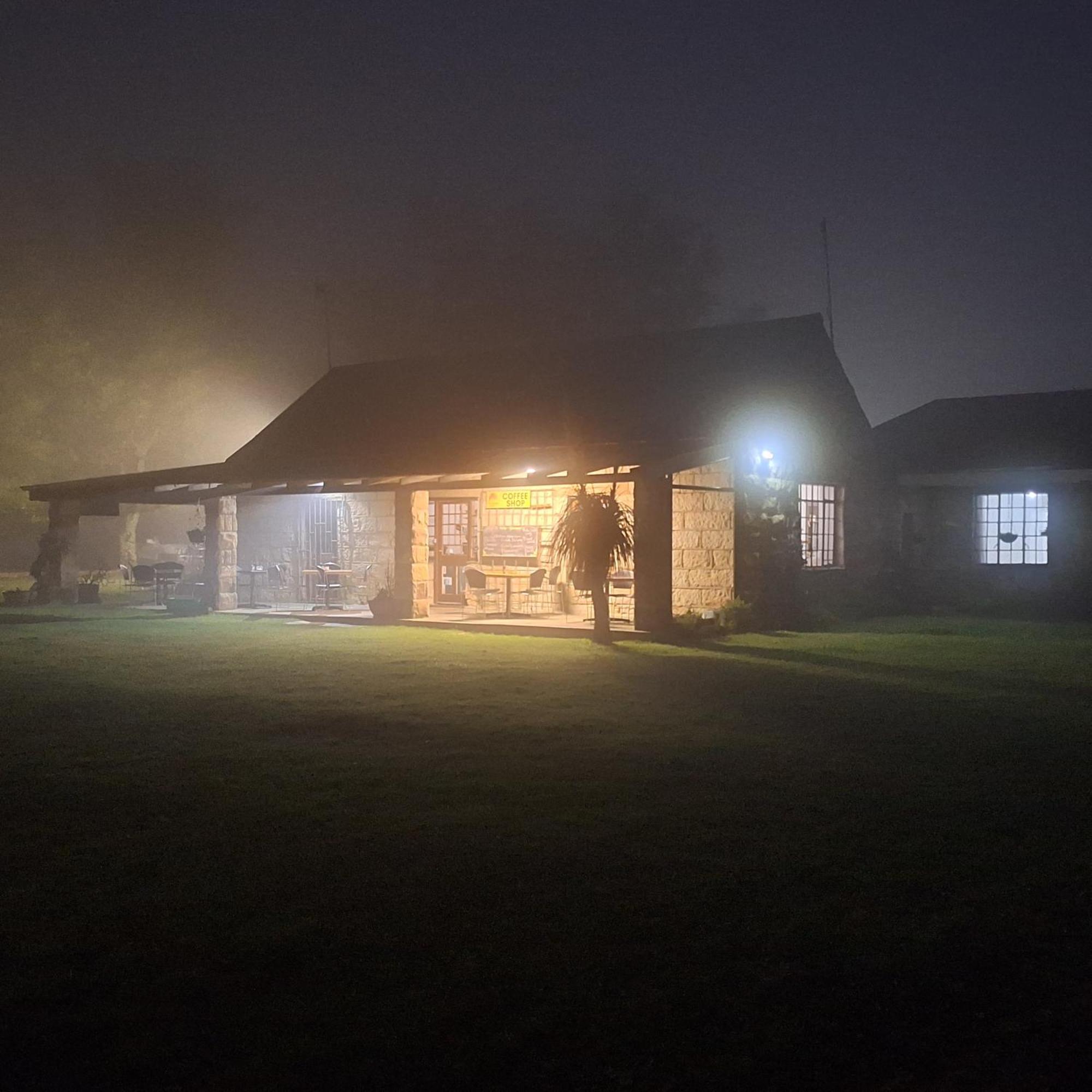 The Border Post, Bed And Breakfast Bergville Exterior foto